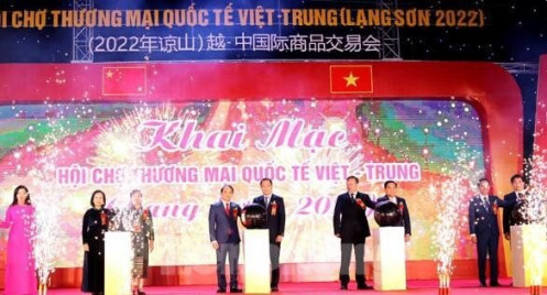 Hơn 100 doanh nghiệp Trung Quốc tham gia hội chợ quốc tế tại Lạng Sơn