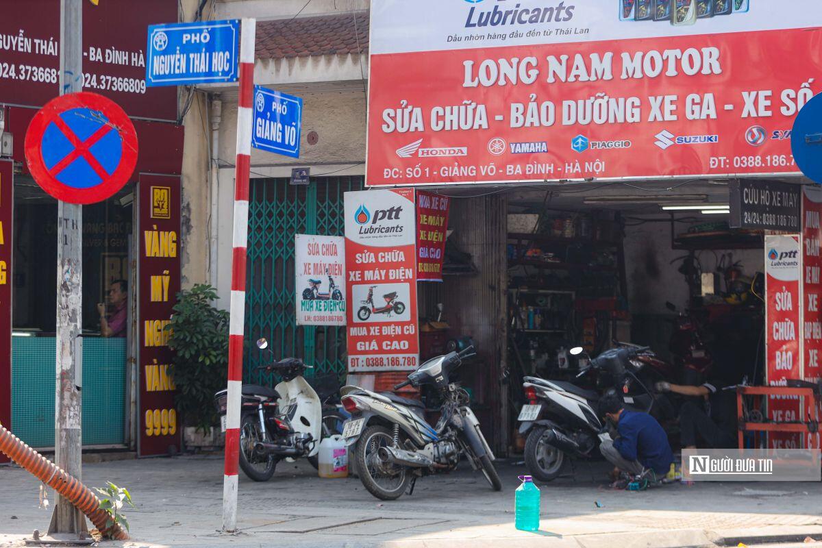 Hà Nội "khát xăng": Đại lý đóng cửa hoặc giới hạn mức bán