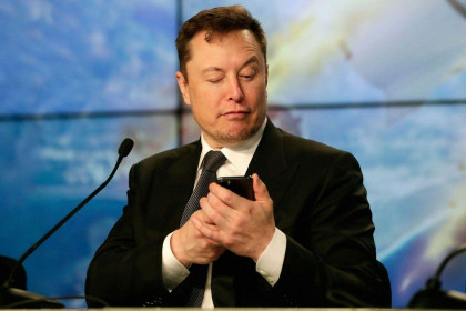 Elon Musk bị kiện vì sa thải hàng loạt nhân viên Twitter