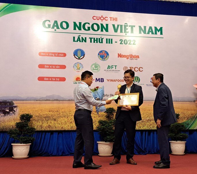 “Gạo ngon Việt Nam” từ bất ngờ đến… dự kiến khiếu nại