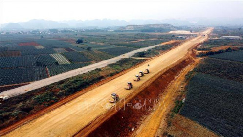 Sớm hoàn trả hiện trạng tuyến đường cho mượn thi công dự án cao tốc Bắc- Nam