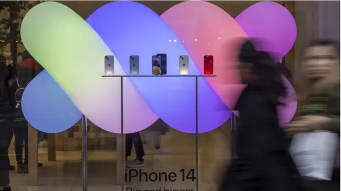 Apple cần thời gian dài để tránh "cái bóng" của Trung Quốc
