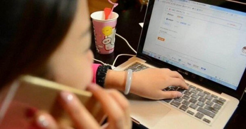 Chứng nghiện mua sắm qua mạng của giới trẻ Trung Quốc