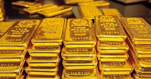 Giá vàng Việt Nam cao hơn thế giới gần 15 triệu đồng/lượng