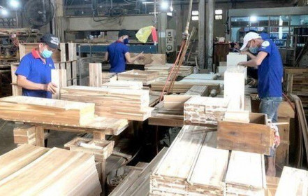 Một doanh nghiệp ngành gỗ lên kế hoạch lỗ trong quý IV
