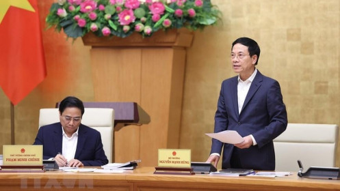 Bộ trưởng Nguyễn Mạnh Hùng: "Cái dạ dày của báo chí đang được thị trường nuôi tới 77%"