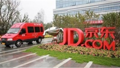 JD.com tính giảm lương cho nhân viên cấp cao