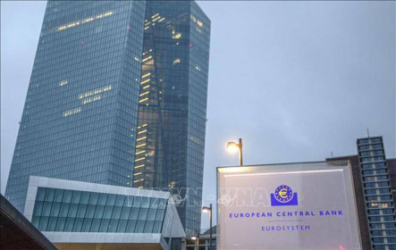 ECB: Lạm phát dù cao nhưng vẫn chưa đạt đỉnh