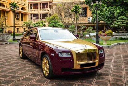 Hạ giá lần thứ 5 siêu xe Rolls-Royce mạ vàng của ông Trịnh Văn Quyết
