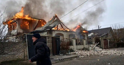 Thế giới 24h: Moscow tố Kiev vi phạm lệnh ngừng bắn, còi báo động không kích vang khắp Ukraine