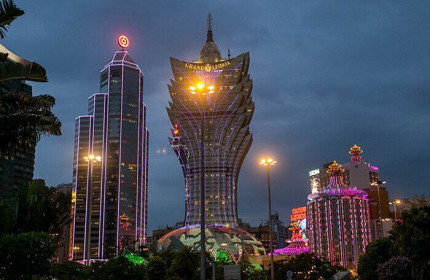 Ảm đạm sau dịch, 'kinh đô bài bạc' Macau tìm cách thoát phụ thuộc casino