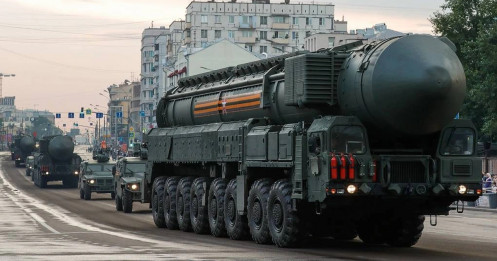 Nga tuyên bố tiếp tục phát triển bộ ba răn đe hạt nhân