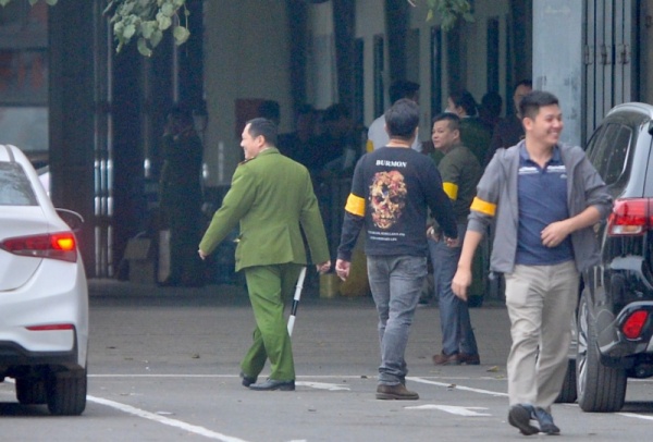 Khởi tố 18 bị can, tạm giữ 57 đối tượng tại các trung tâm đăng kiểm ở Hà Nội