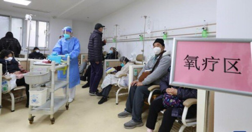 Gần 60.000 ca tử vong trong một tháng, Trung Quốc tuyên bố đã qua đỉnh dịch
