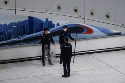 Trung Quốc đại lục nối lại tuyến đường sắt cao tốc đến Hong Kong