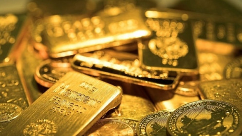 Giá vàng hôm nay 16/1, Giá vàng được hỗ trợ, mốc 2.000 USD/ounce vào "tầm ngắm", không nên chạy theo thị trường