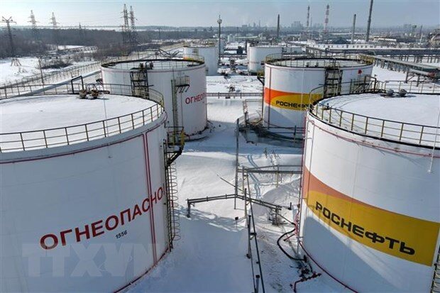 Giữa loạt lệnh cấm của phương Tây, Nga thông báo tin bất ngờ về doanh thu dầu