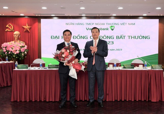 Đại hội đồng cổ đông bất thường năm 2023 của Vietcombank thông qua kế hoạch tăng vốn