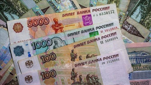 Đồng ruble của Nga phục hồi từ mức thấp nhất trong bốn tuần
