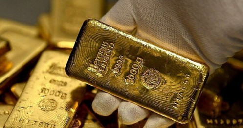 Giá vàng giảm về gần 67 triệu đồng/lượng