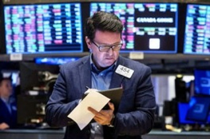 Dow Jones giảm hơn 150 điểm sau báo cáo lạm phát của Mỹ