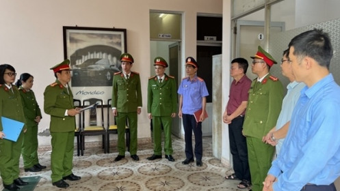 Giám đốc và 2 phó giám đốc Trung tâm đăng kiểm xe cơ giới Thừa Thiên-Huế bị bắt