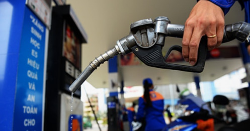Bộ Tài chính điều chỉnh loạt chi phí liên quan tính giá xăng dầu