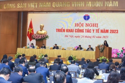 Thủ tướng Phạm Minh Chính dự và chỉ đạo Hội nghị trực tuyến triển khai công tác y tế năm 2023