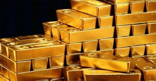 Giá vàng hôm nay 25/2: Vàng thế giới giảm mạnh, vàng SJC ổn định ở mốc 67 triệu đồng