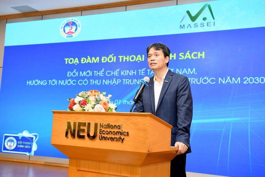 Chìa khoá nào đưa Việt Nam thoát "bẫy" thu nhập trung bình?