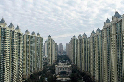 Sự bùng nổ, lao dốc và tương lai của bất động sản Trung Quốc