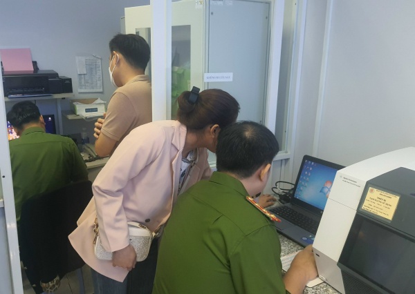 Khởi tố 2 nhân viên Bệnh viện đa khoa TP Cần Thơ liên quan đến Công ty Việt Á