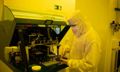 Hà Lan chặn xuất khẩu thiết bị sản xuất chip tiên tiến sang Trung Quốc