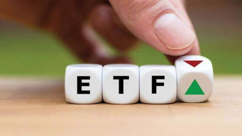 Hai quỹ ETF quy mô gần 1 tỷ USD sắp mua hàng chục triệu cổ phiếu ngân hàng và bất động sản