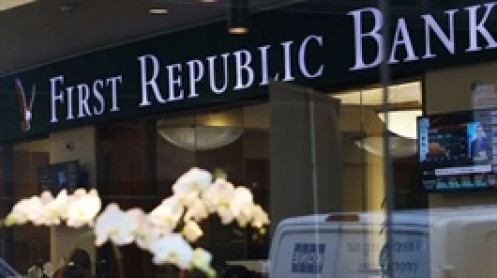 Cổ phiếu First Republic giảm tiếp 33% dù được bơm vốn