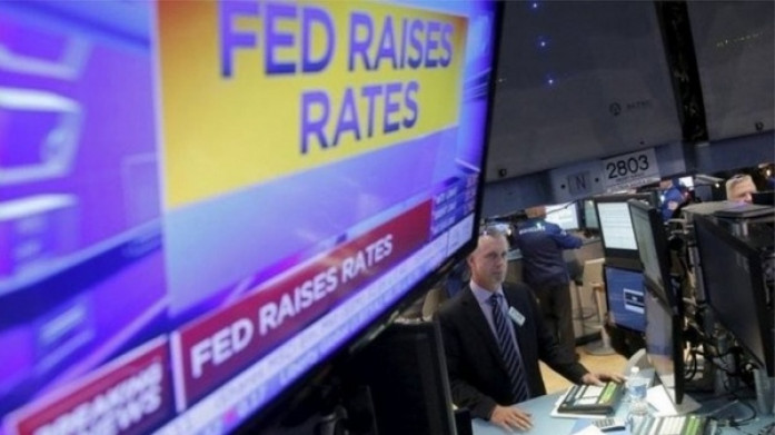 Rủi ro lây lan từ sự sụp đổ Ngân hàng SVB giảm, Fed sẽ tiếp tục tăng lãi suất