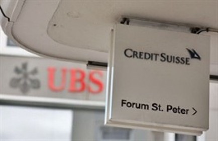 Giới đầu tư châu Á đứng ngồi không yên khi Credit Suisse được xoá nợ 17 tỷ đô trái phiếu AT1