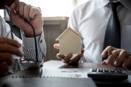 Chuyên gia: Nhà đầu tư nên xem xét lại bức tranh tài chính trước khi quyết định “cắt lỗ” bất động sản
