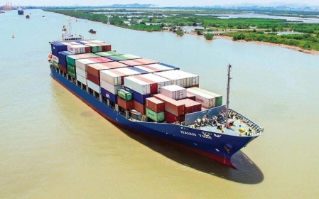 Vận tải và Xếp dỡ Hải An (HAH): Công ty của Chủ tịch Vũ Ngọc Sơn đăng ký mua 2 triệu cổ phiếu