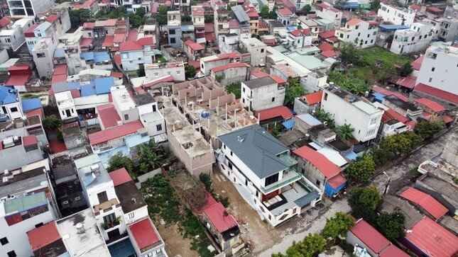 Vụ gia đình Chủ tịch phường xây 9 nhà liền kề không phép: Quận ủy Kiến An yêu cầu xác minh