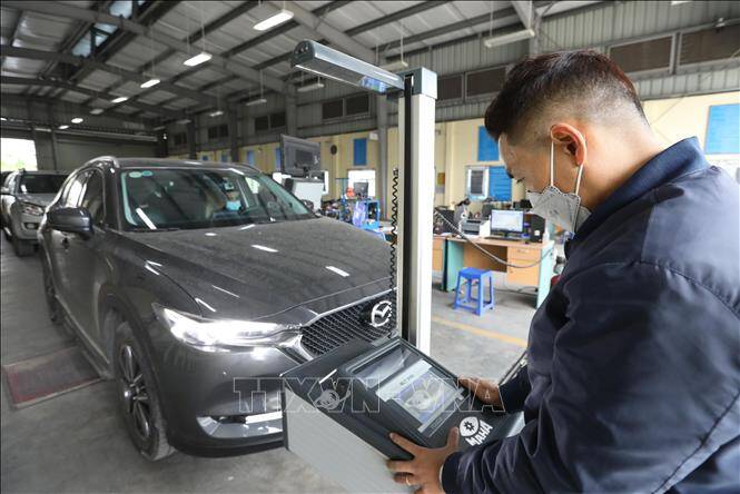 Đăng kiểm xe cơ giới ở Hà Nội hạ nhiệt nhưng khát nhân lực