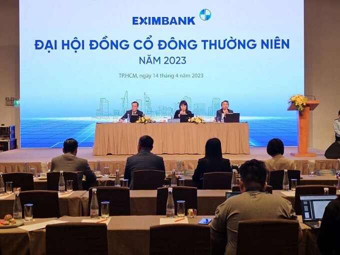 Sếp Eximbank tiết lộ về trụ sở 3.500m2 trên "đất vàng"