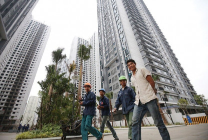 “Cơ hội giải quyết khó khăn về vốn của bất động sản Việt Nam là cao so với Trung Quốc”
