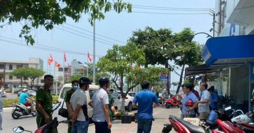 Truy lùng tên cướp dùng súng uy hiếp nhân viên ngân hàng đưa tiền ở Đà Nẵng