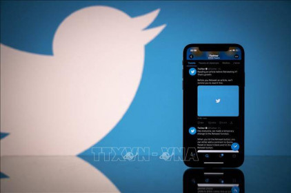 Twitter cho phép các báo tính phí người dùng