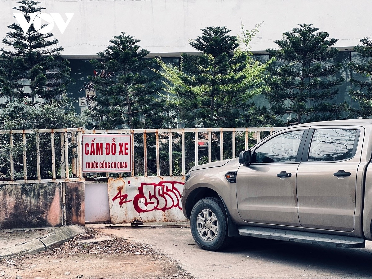Bệnh viện nghìn tỷ bỏ hoang giữa đất vàng Hà Nội