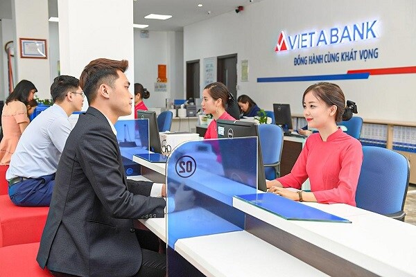 Ngân hàng TMCP Việt Á (VietABank): Lợi nhuận giảm 28%, khoản lãi dự thu tiếp tục tăng