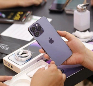 iPhone 14 Pro Max "sụt" giá theo tuần: Giá iPhone ở Việt Nam hiện đang thấp nhất TG?