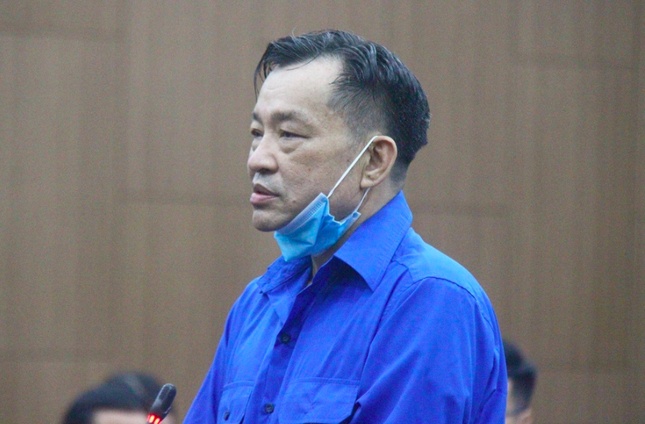 Cựu Chủ tịch tỉnh Bình Thuận khai giao đất giá rẻ vì đất tha ma, nhiều lần đấu giá không thành