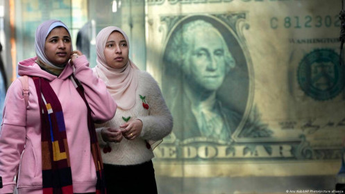Lý do sự thống trị của đồng USD ngày càng suy giảm ở Trung Đông
